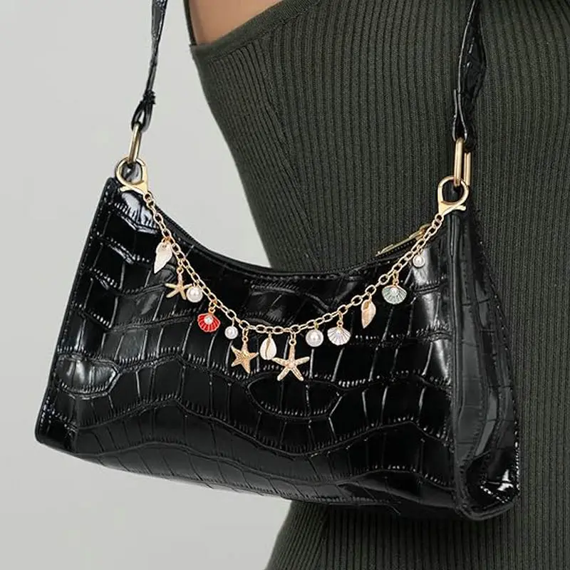 Women Bags And Purses - Ciondoli per borse Portachiavi dorato Borsa