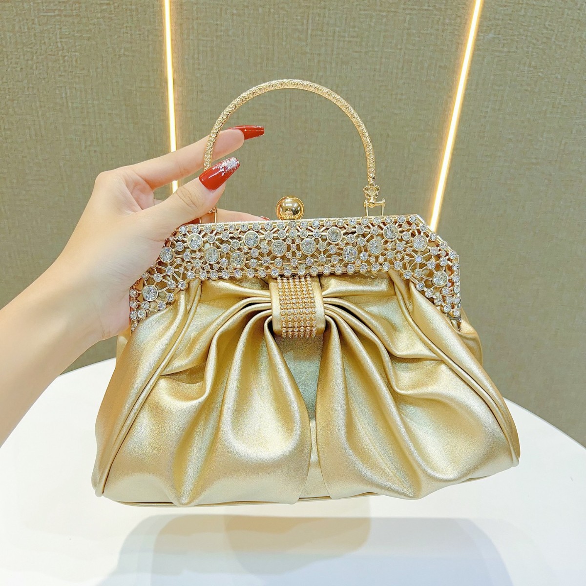 Women Bags High End Brands - Borsa a tracolla con conchiglia in