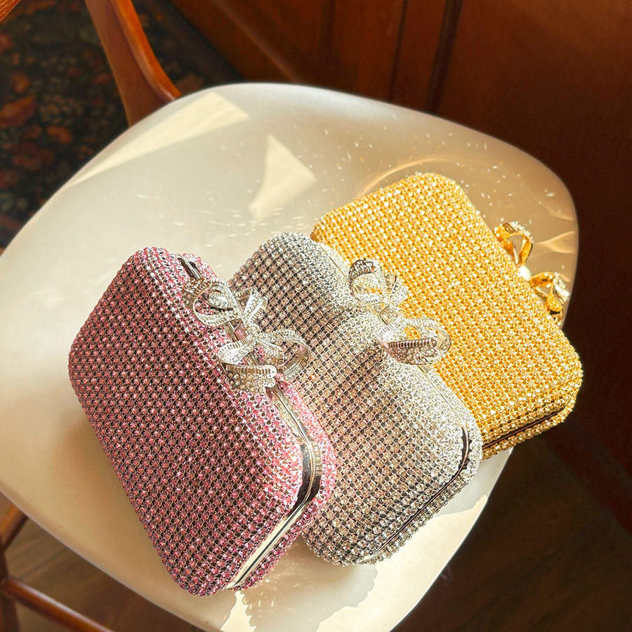 Nuovissima Borsa da Cerimonia  - Women Bags High End Brands recensione e prezzo