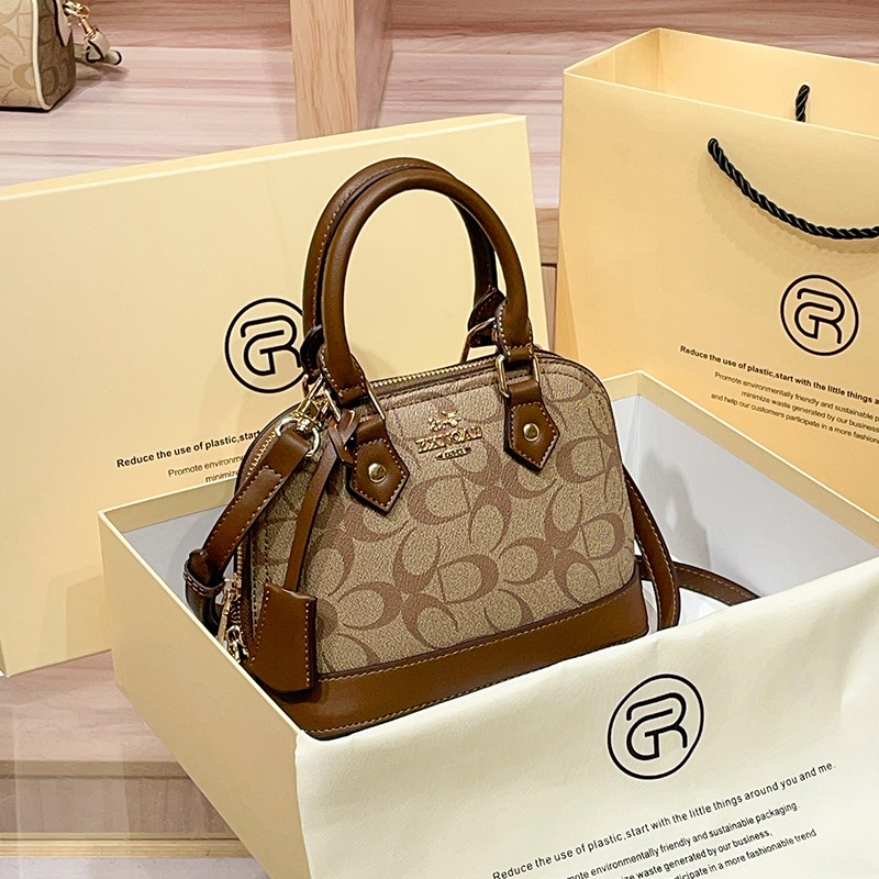 Borsa a Conchiglia da Donna di - Women Bags High End Brands recensione e prezzo