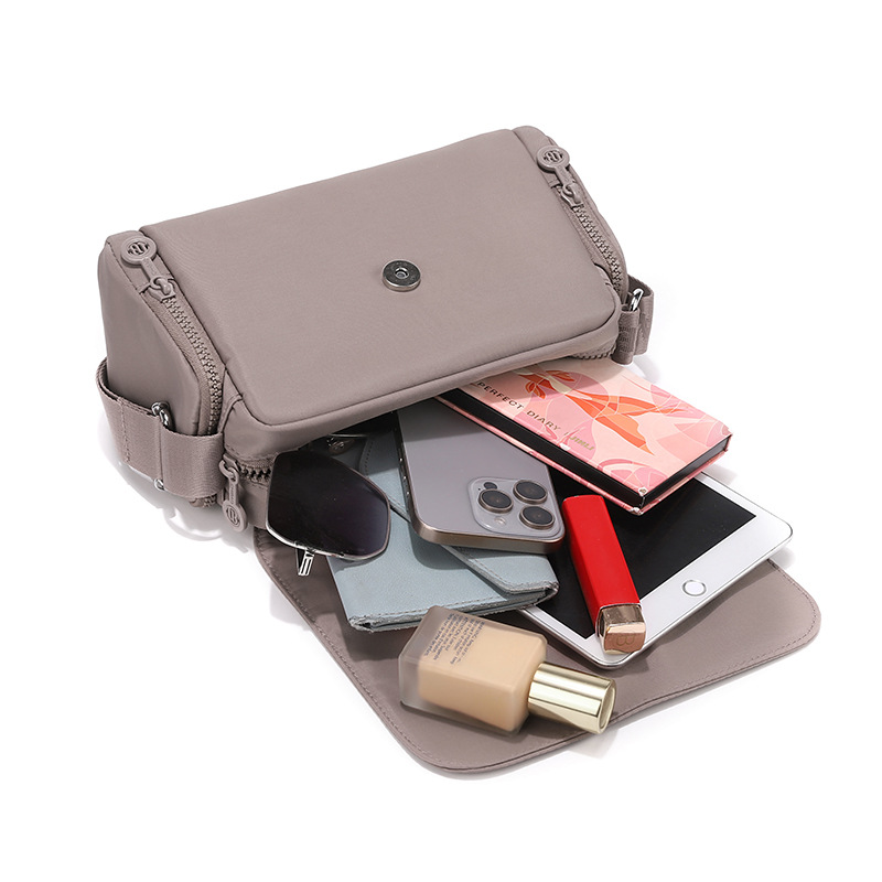 Nuova Borsa Impermeabile in Ny - Women Bags Waterproof recensione e prezzo